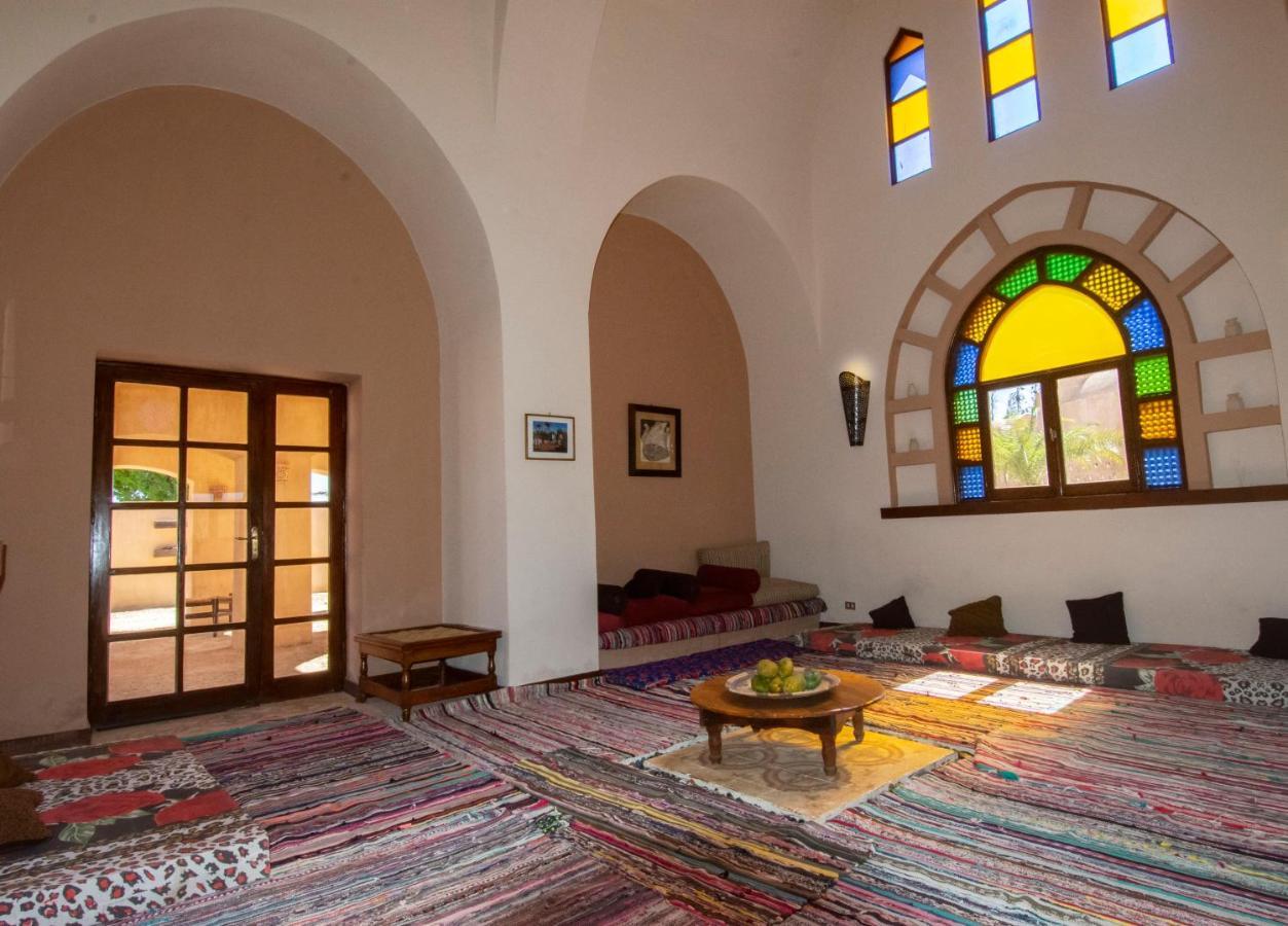 Tzila Bahariya Villa Bahariya Oasis Eksteriør billede