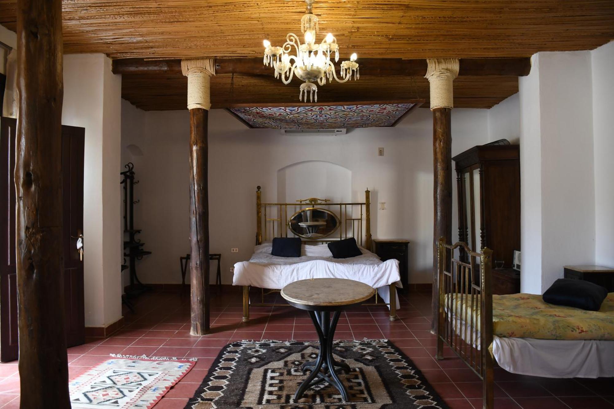 Tzila Bahariya Villa Bahariya Oasis Eksteriør billede